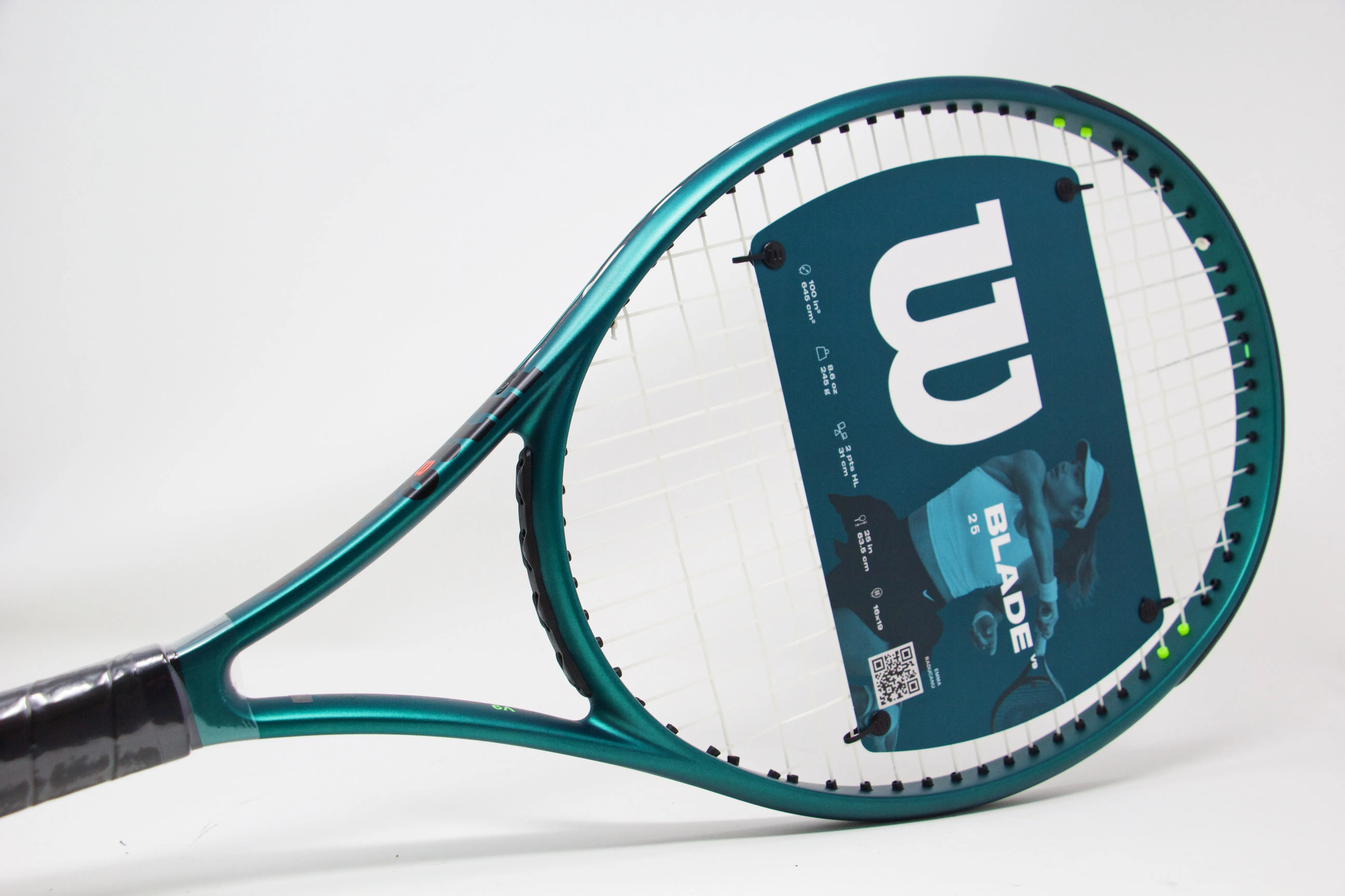 Wilson Blade 25 v9 Junior Tennis Racket